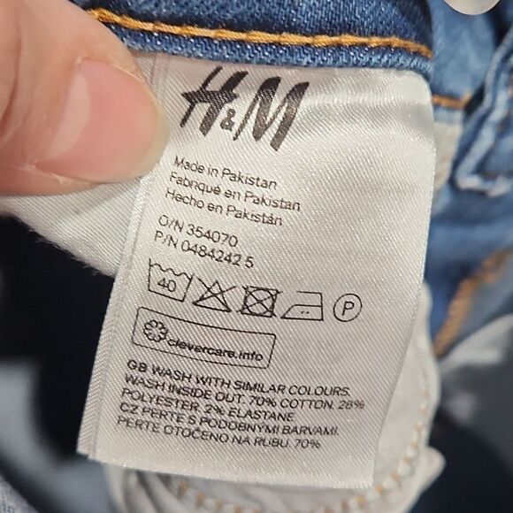 H&M Two Tone Skinny Raw Hem Jeans - Picture 4 of 6